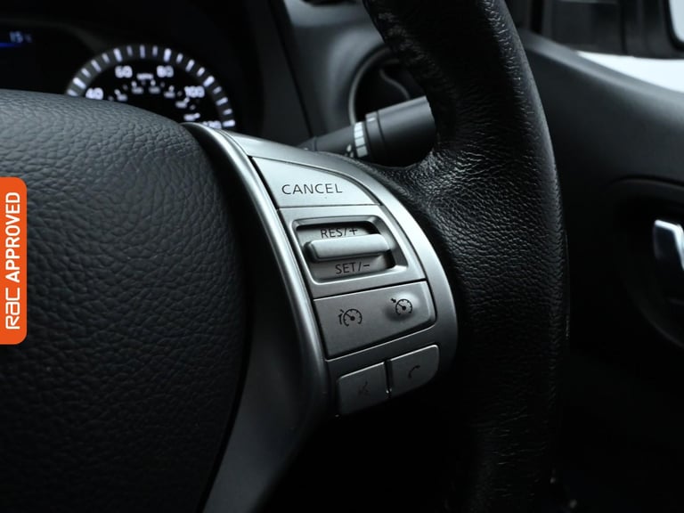 2021 Nissan Navara 2.3 dCi Tekna Pickup Double Cab 4dr Diesel Auto 4WD Euro 6 (190 ps) Pick Up DI...