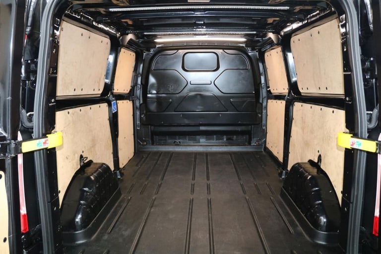 2023 Ford Transit Custom 2.0 320 Limited EcoBlue Automatic 170 BHP L2 H1 Euro 6 ULEZ Free PANEL V...