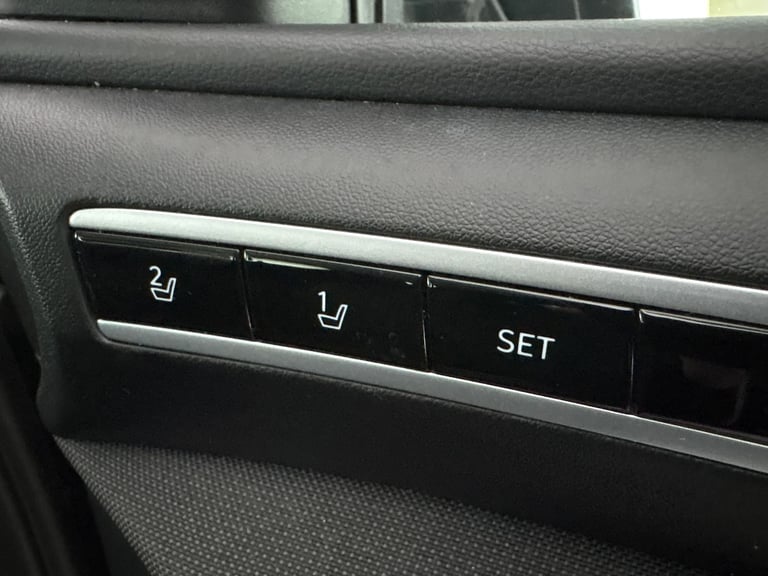 2022 Hyundai TUCSON 1.6 h T-GDi Ultimate SUV 5dr Petrol Hybrid Auto Euro 6 (s/s) (230 ps) - HEA S...