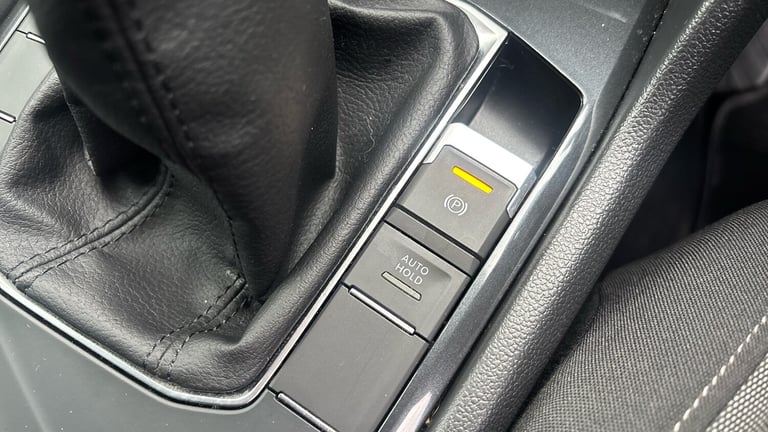 2021 Volkswagen Tiguan 1.5 TSI 150 Life 5dr Petrol Estate Estate Petrol Manual