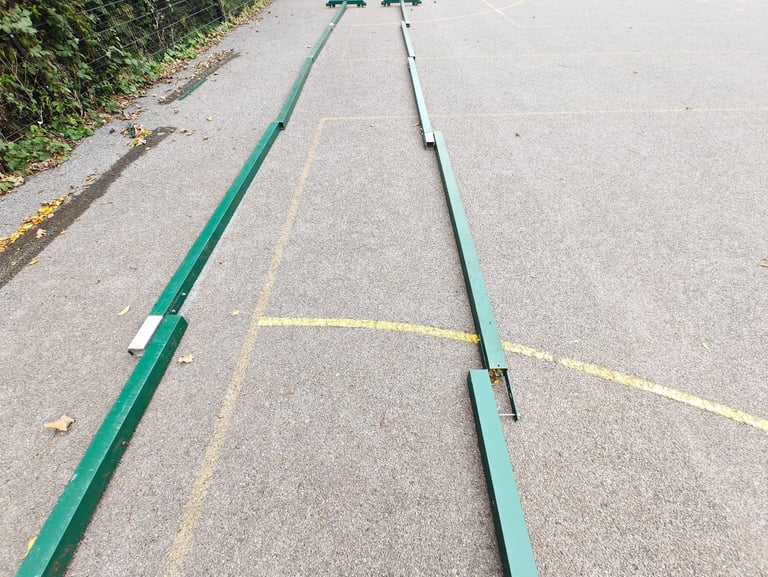 Tennis posts Vermont and Harris 