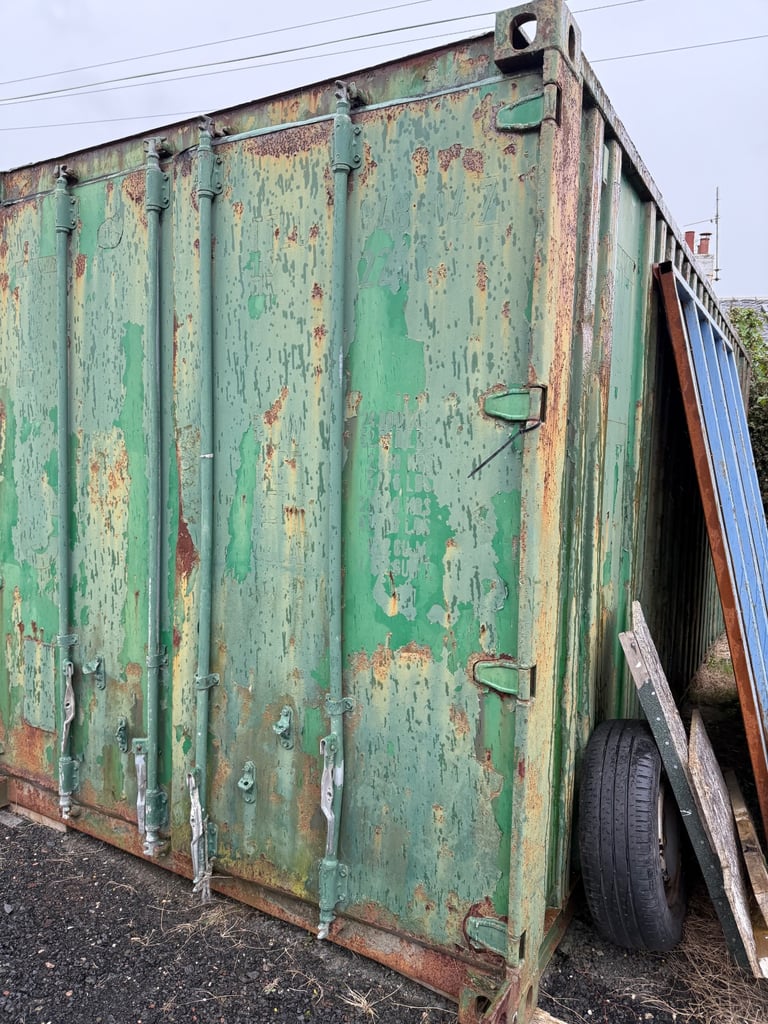 Engine oil hydraulic oil and waste oil tanks in 20ft container 