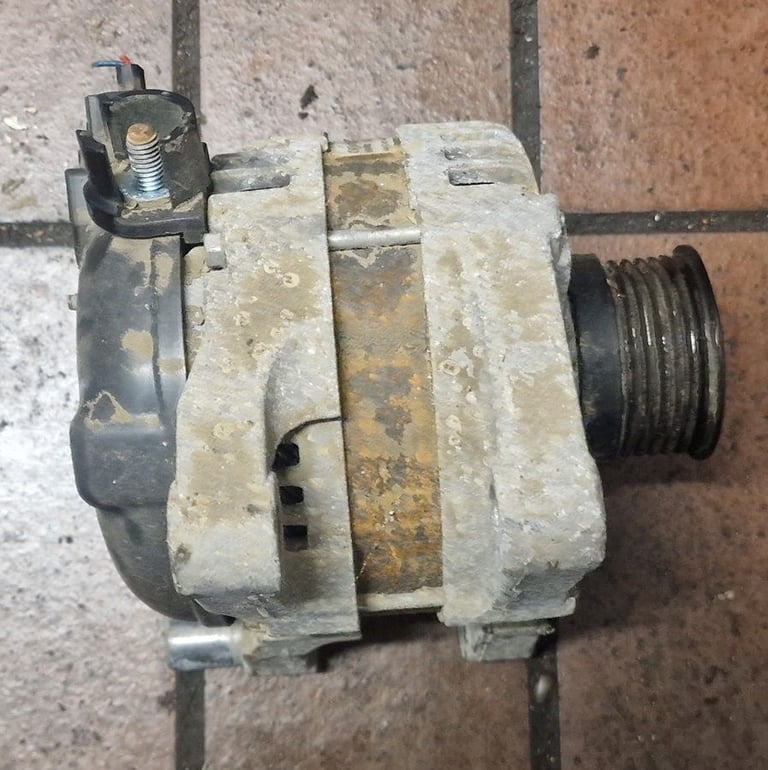 Ford Kuga 2.0 TDCI Alternator 2012