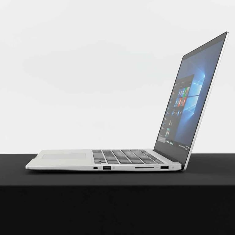 Ultra-Slim Microsoft Surface Laptop 3 13.5" Touchscreen – Intel i5 10th Gen | 8GB RAM | 256GB SSD