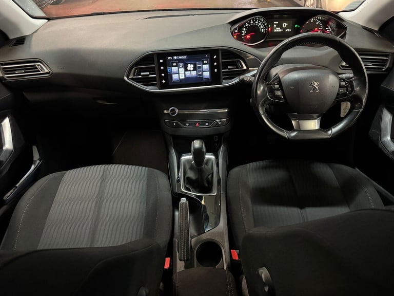 2015 Peugeot 308 1.6 BlueHDi Active Euro 6 (s/s) 5dr HATCHBACK Diesel Manual