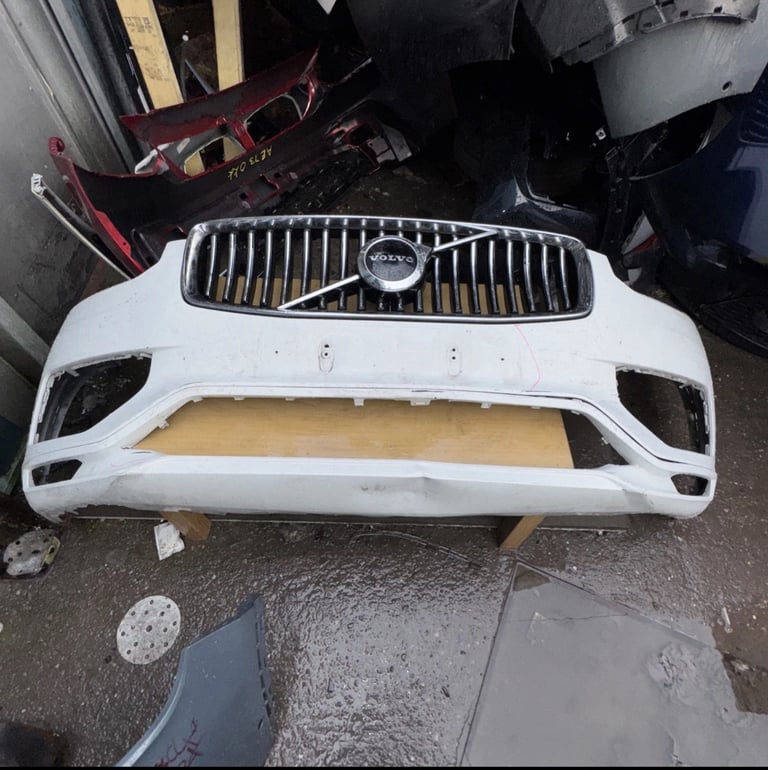 image for Volvo XC90 R design lift Front 2020 ON