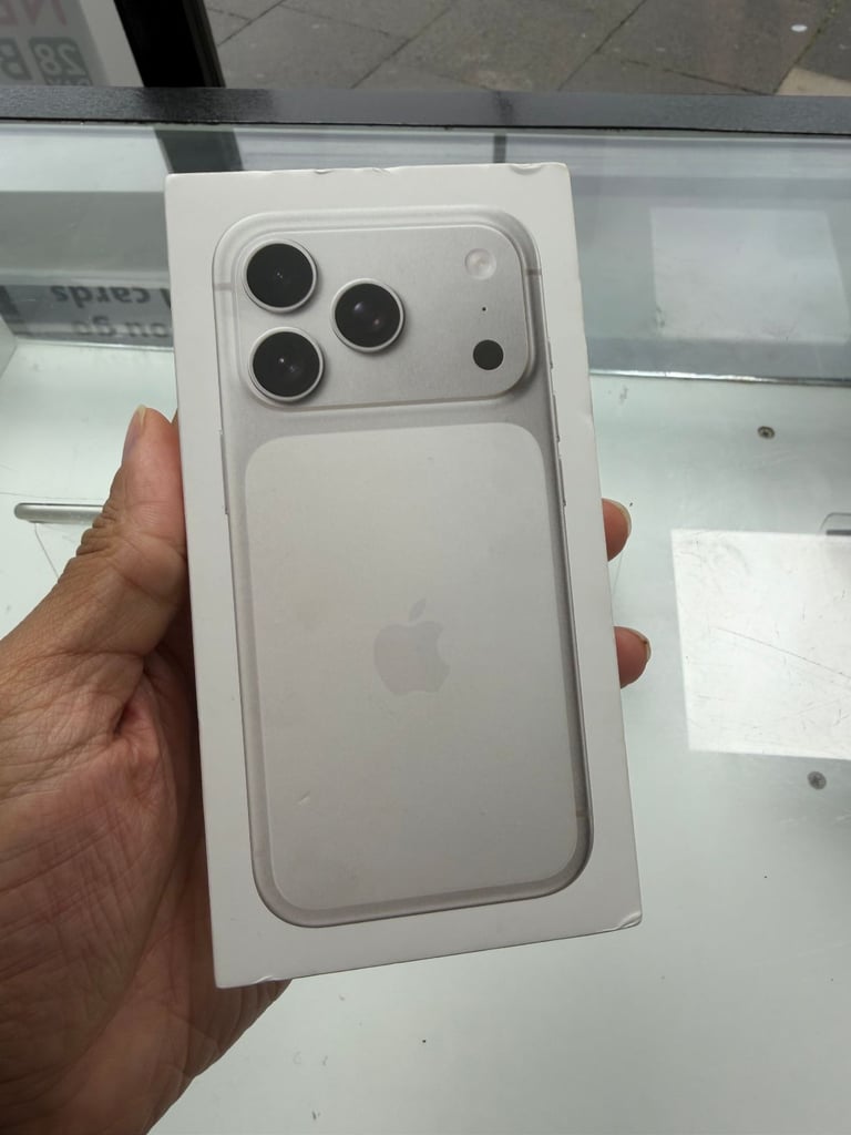 image for BRAND NEW SEALED APPLE IPHONE 17 PRO 256GB UNLOCKED ✅