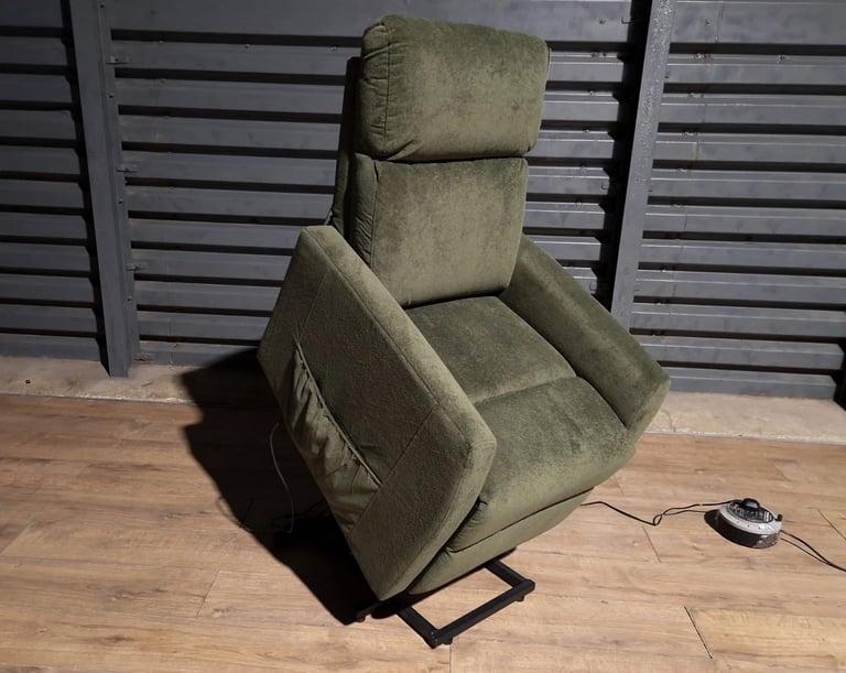 image for Unused Electric Fabric Rise & Recline Chair - Green.