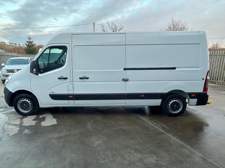 VAUXHALL MOVANO 2.3 CDTi 3500 L3H2 LWB MEDIUM ROOF White Manual Diesel 2018
