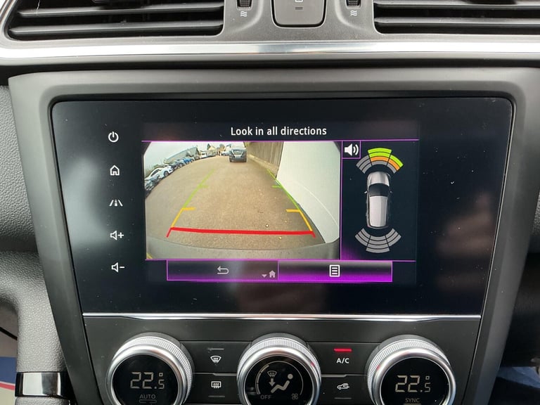 2020 Renault Kadjar 1.3 TCE Iconic 5dr HATCHBACK PETROL Manual