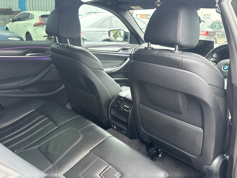 2022 BMW 5 Series 2.0 520d MHT M Sport Steptronic xDrive Euro 6 (s/s) 4dr SALOON Diesel/Electric ...