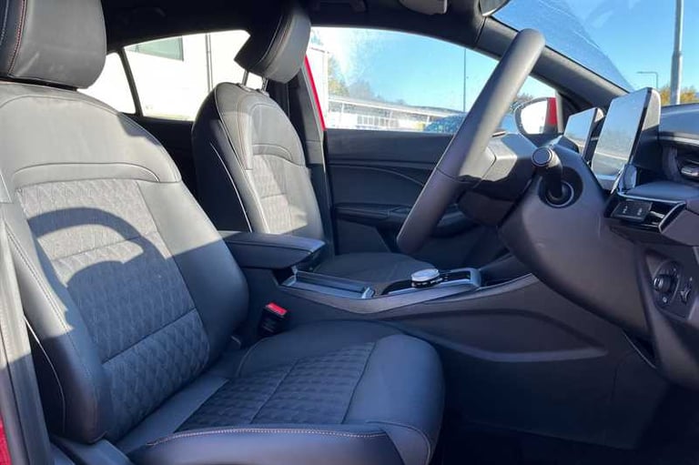 2025 MG MG3 1.5 Hybrid Trophy 5dr Auto HATCHBACK PETROL/ELECTRIC Automatic