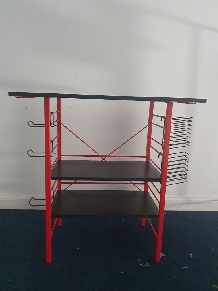 Gaming desk