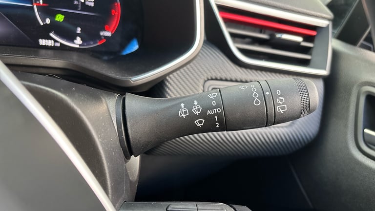 2022 Renault Clio 1.0 TCe 90 RS Line 5dr Petrol Hatchback Hatchback Petrol Manual