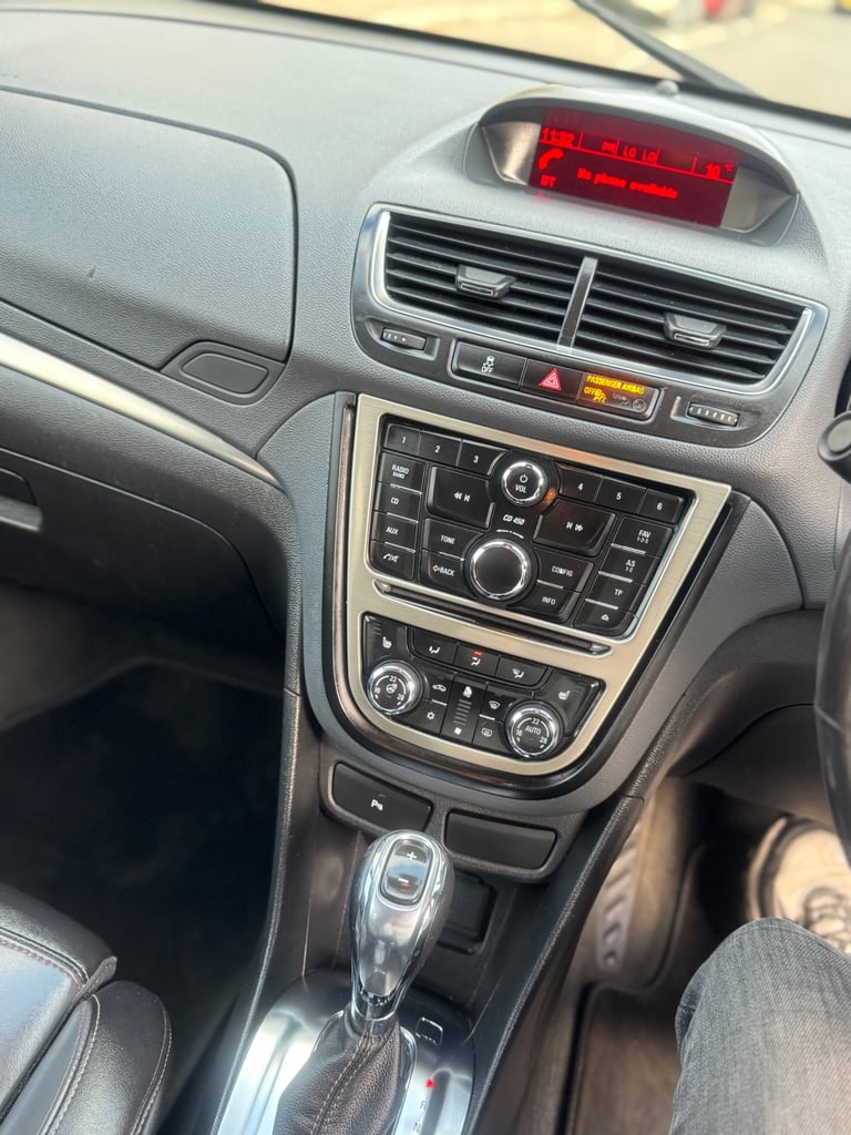 Vauxhall, MOKKA, Hatchback, 2015, automatic, 1364 (cc), 5 doors
