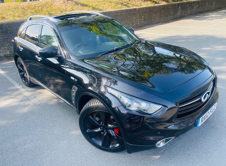 Infiniti FX30d S 2012, Semi-Auto 3.0L diesel, full service history, 5 doors