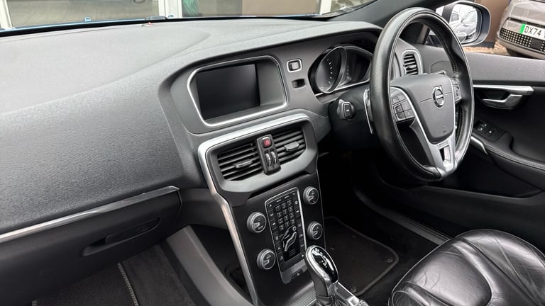 2019 Volvo V40 T3 [152] R DESIGN Edition 5dr Geartronic Petrol Hatchback Hatchback Petrol Automatic