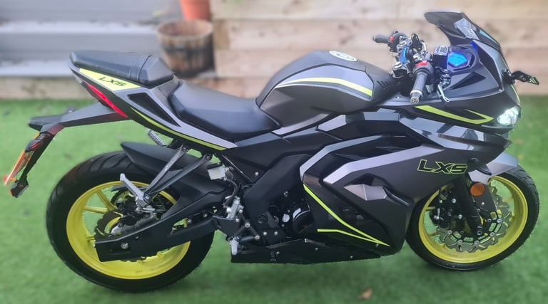 2022 Lexmoto LXS 125