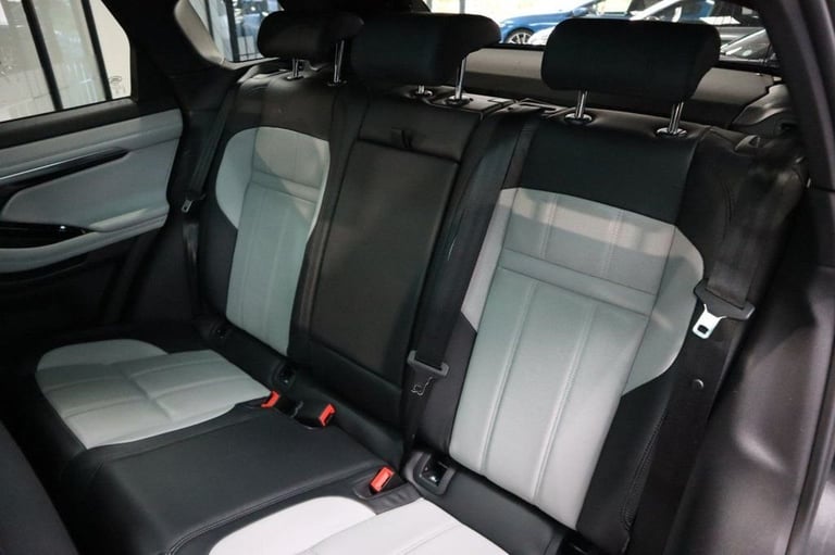 2019 69 LAND ROVER RANGE ROVER EVOQUE 2.0 D240 R-DYNAMIC S SUV 5DR DIESEL AUTO 4