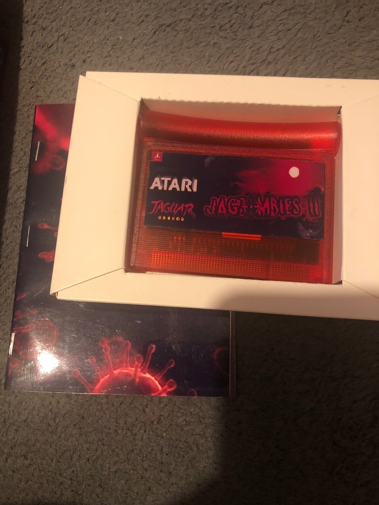 Atari Jaguar Jag zombies rare blood red shell 