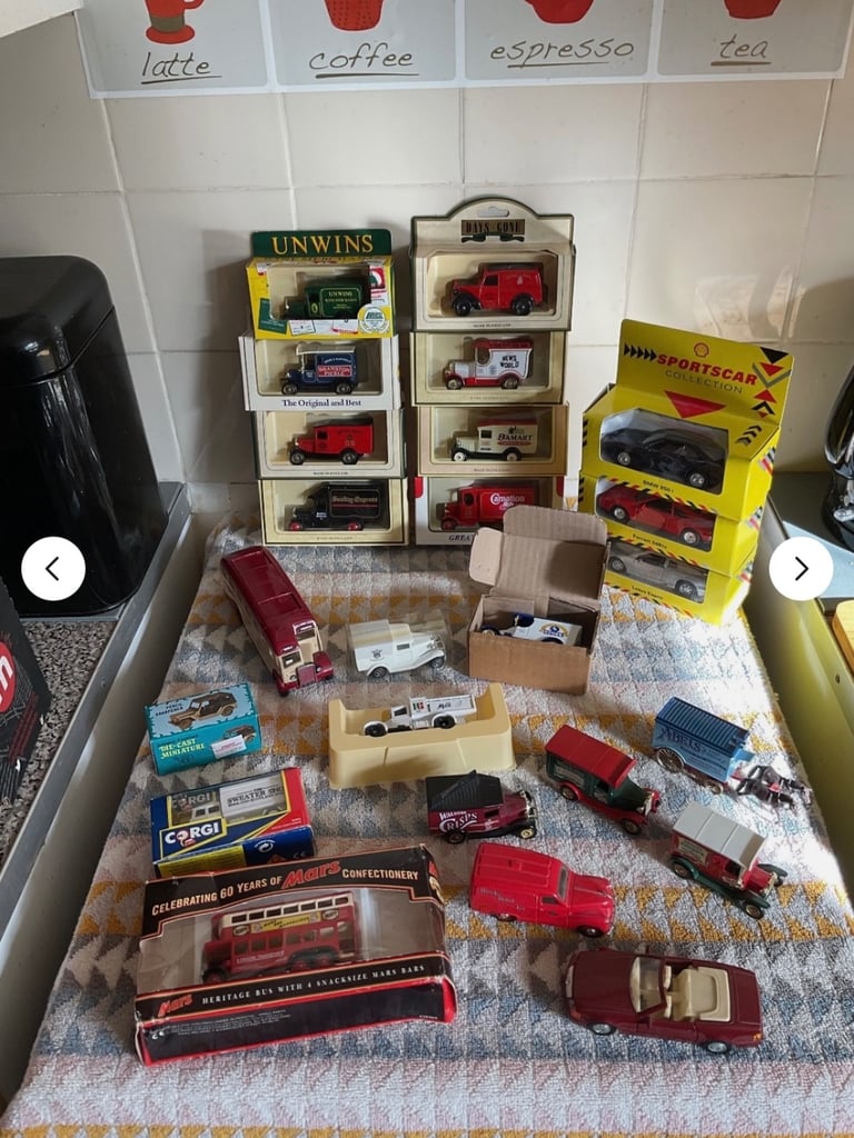 Collection of Mostly Boxed & Unboxed Model Diecast - To Include Lledo, Corgi and Matchbox