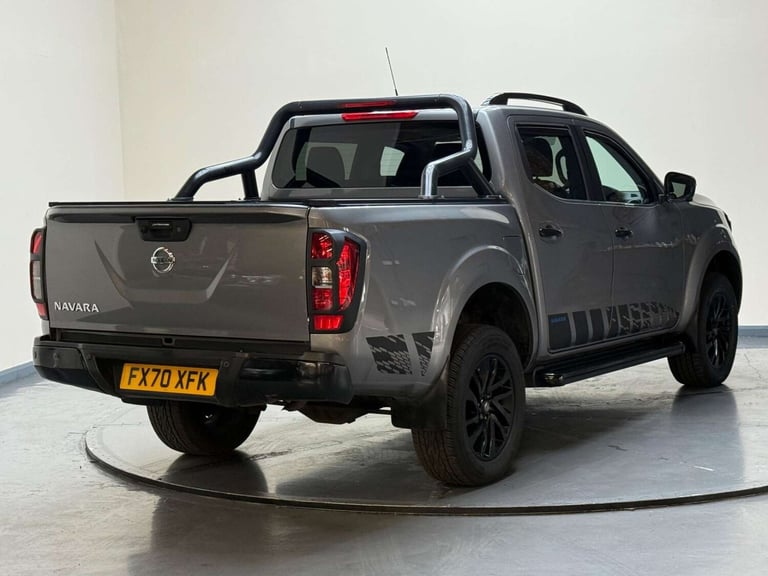 2020 Nissan Navara 2.3 dCi N-Guard Auto 4WD Euro 6 4dr Pickup Diesel Automatic