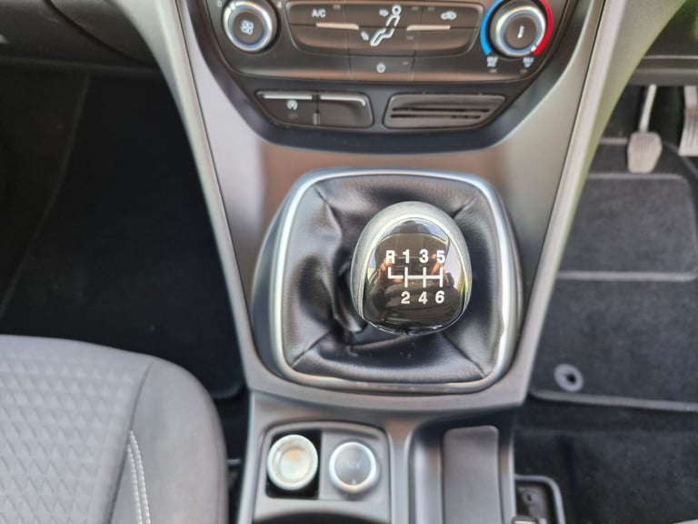 2016 Ford Grand C-MAX 1.5 TDCi Zetec MPV 5dr Diesel Manual Euro 6 (s/s) (120 ps)