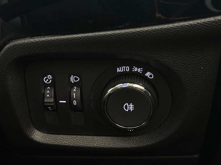 2022 Vauxhall Corsa 1.2 SE Edition 5dr HATCHBACK PETROL Manual