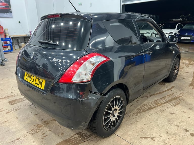 Suzuki, SWIFT, Hatchback, 2013, Manual, 1242 (cc), 3 doors