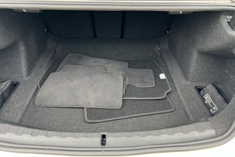 2021 BMW 3 Series 320i SE 4dr Step Auto Saloon PETROL Automatic