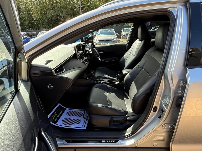 TOYOTA COROLLA 2.0 VVT-h Trek Touring Sports CVT Euro 6 (s/s) 5dr 2022