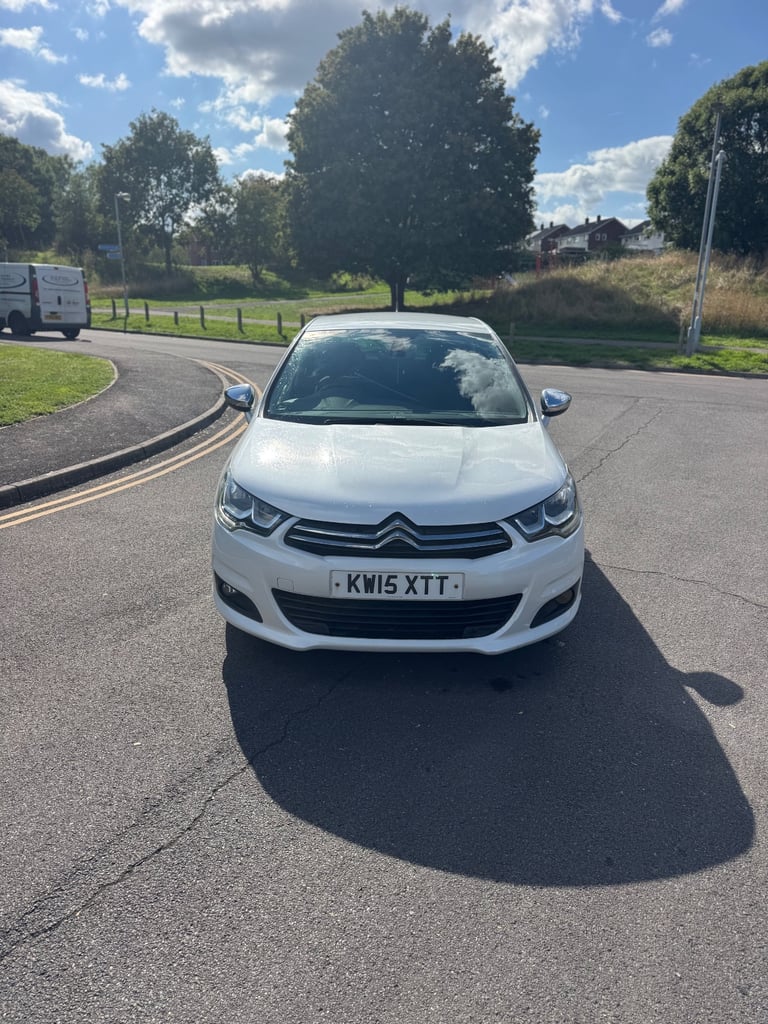 Citroen, C4, Hatchback, 2015, Manual, 1560 (cc), 5 doors