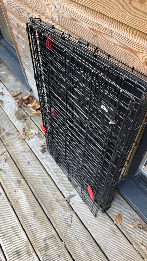 KONG Dog Crate / Folding Metal Cage – 57 x 57 x 92 cm