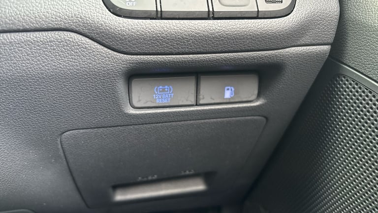 2020 Hyundai IONIQ 1.6 GDi Hybrid 1st Edition 5dr DCT HATCHBACK PETROL/ELECTRIC Automatic