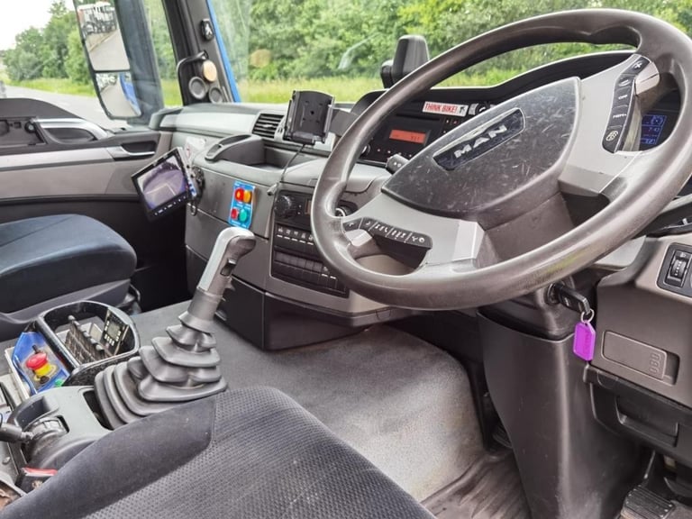 2017 MAN TGS 26.360 6X2 DROPSIDE 20ft Flat