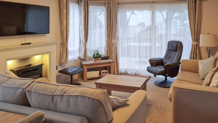Sunseeker Supreme 2022 static caravan at Hoburne Devon Bay, Paignton