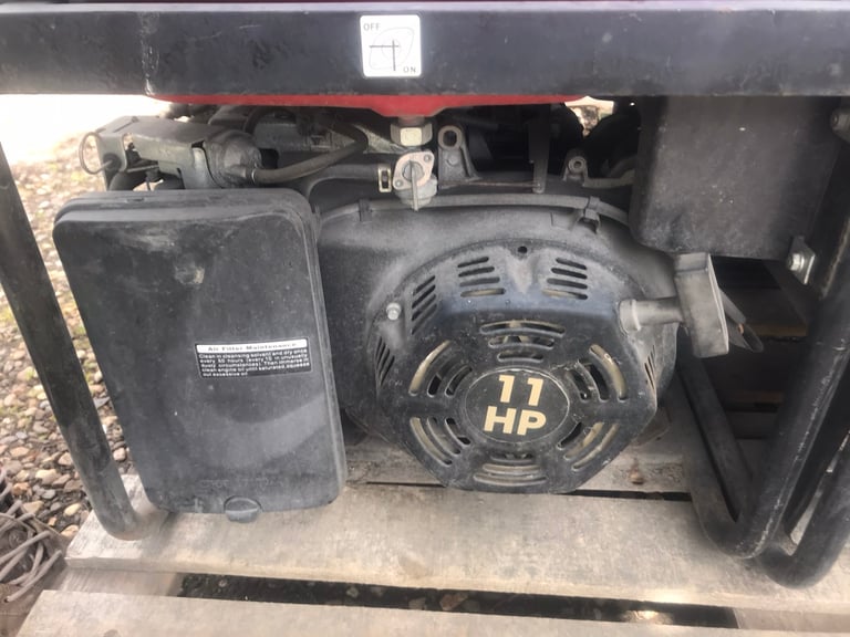 Clarke FG4050ES 4.5 kVA Portable Petrol Generator 