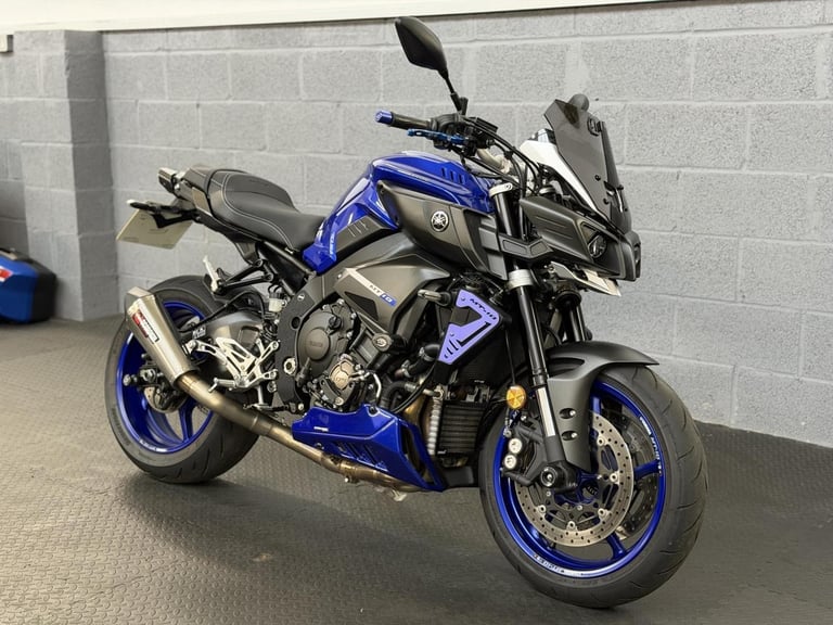 2018 Yamaha MT-10 1000 Hyper-naked Petrol Manual Euro 4 (160 ps)