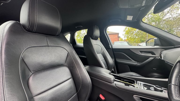 2017 Jaguar F-Pace 2.0d R-Sport 5dr Auto AWD Diesel Estate Estate Diesel Automatic