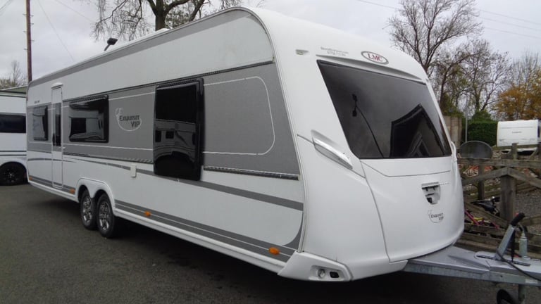 image for LMC 695 Vip Exquisit 5 BERTH,FIXED ISLAND BED CARAVAN WITH SEPARATE SHOW... 2017