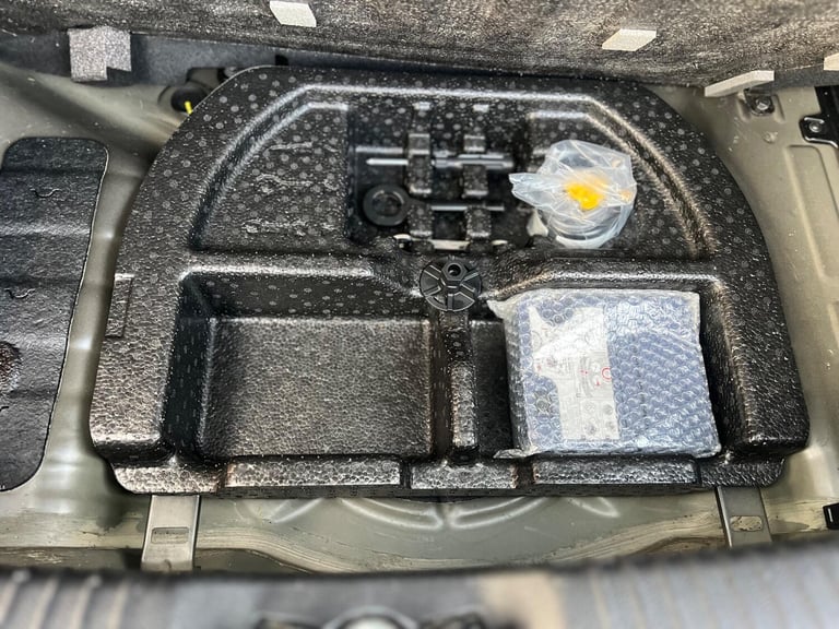 2016 Kia Picanto 1.0 1 Euro 6 5dr HATCHBACK Petrol Manual