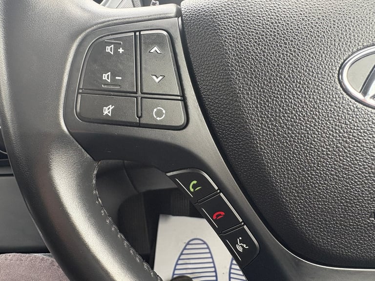 2019 Hyundai i10 1.0 Premium 5dr HATCHBACK PETROL Manual