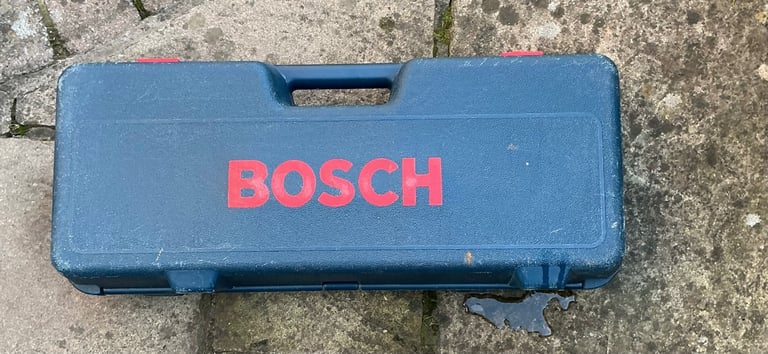 Bosch GWS 20-230H 9” 240v Heavy Duty Angle Grinder plus Case