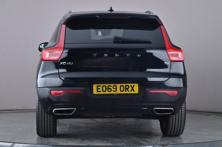  Volvo Xc40 2.0 T4 R Design Suv 5dr Petrol Auto Euro 6 s/s 190 Ps Petrol