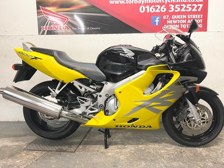 HONDA CBR600FY 2000 W REG JUST 24403 MILES A REALLY LOVELY EXAMPLE