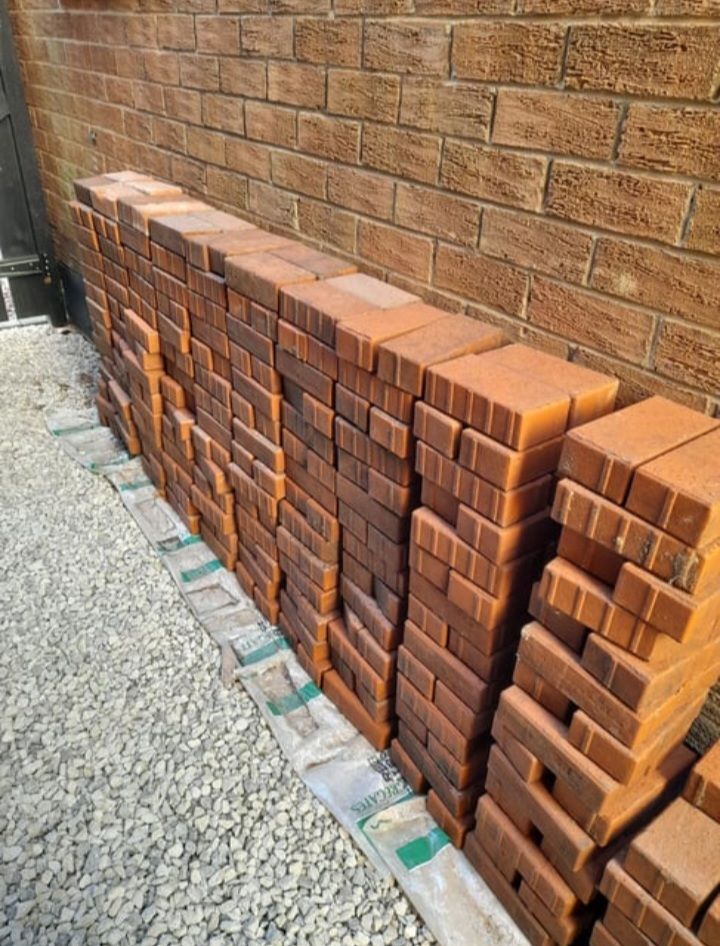 400 block paving bricks - still available 