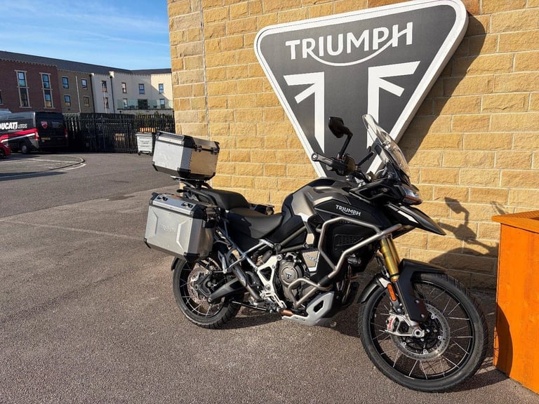 Triumph Tiger 1200 Rally Explorer 2025