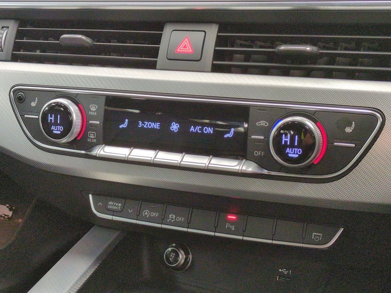 2019 Audi A4 2.0 TFSI 35 Sport Saloon 4dr Petrol Manual Euro 6 (s/s) (150 ps) - XENONS - Saloon P...