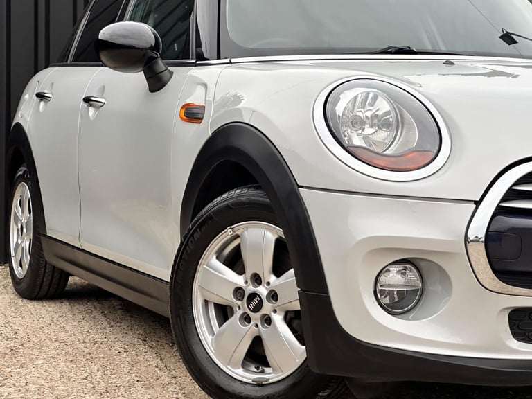 2015 MINI Hatch 1.5 Cooper 5dr HATCHBACK PETROL Manual