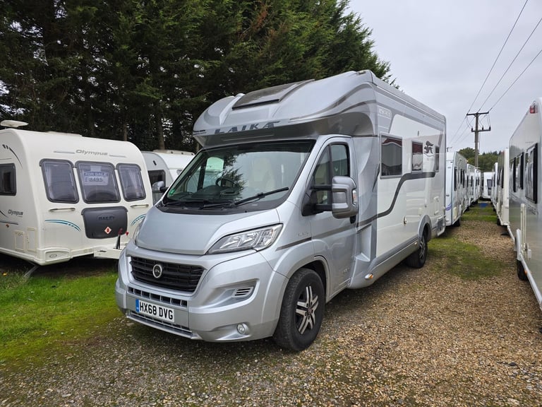 2018 Laika Kreos 3008 Dolca Vita Style Motorhome, Solar, Automatic, 1 Owner